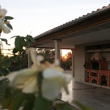 Casa Do Cruzeiro Holiday home *