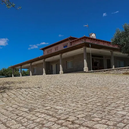 Casa Do Cruzeiro Holiday home Azinhoso